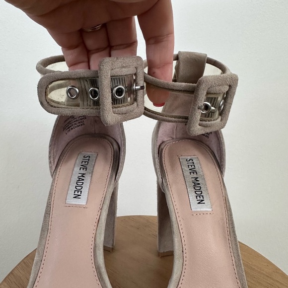 Steve Madden Suede Beige Block Heels - Picture 5 of 6
